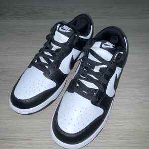 Nike Black and White Panda Dunks | stock #DD1391-100